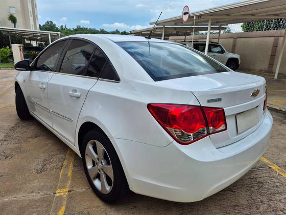 CHEVROLET CRUZE 1.8 LT 16V FLEX 4P AUTOMÁTICO